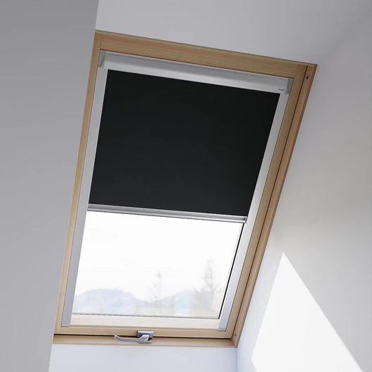 TERMOTECH V40 Tetőablak fényzáró roló