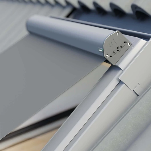 TERMOTECH V25 Tetőablak külső hővédő roló
